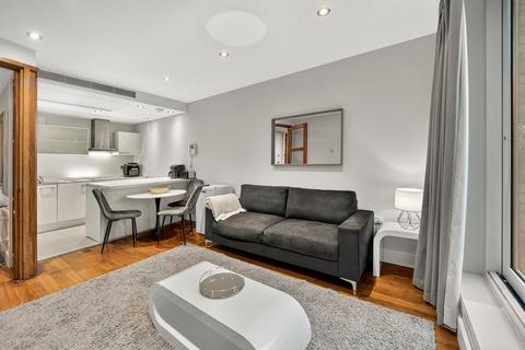 undefined, South Wharf Road, London