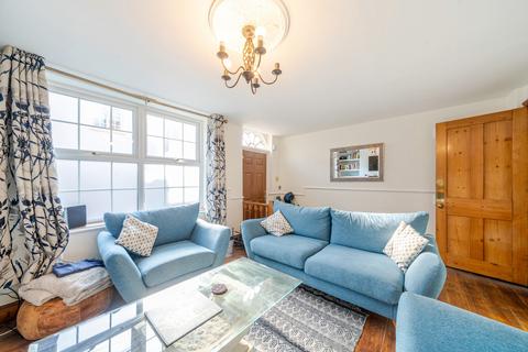 undefined, Straightsmouth, London