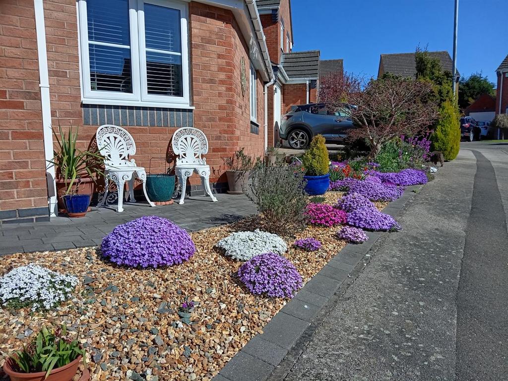 Garden.jpg