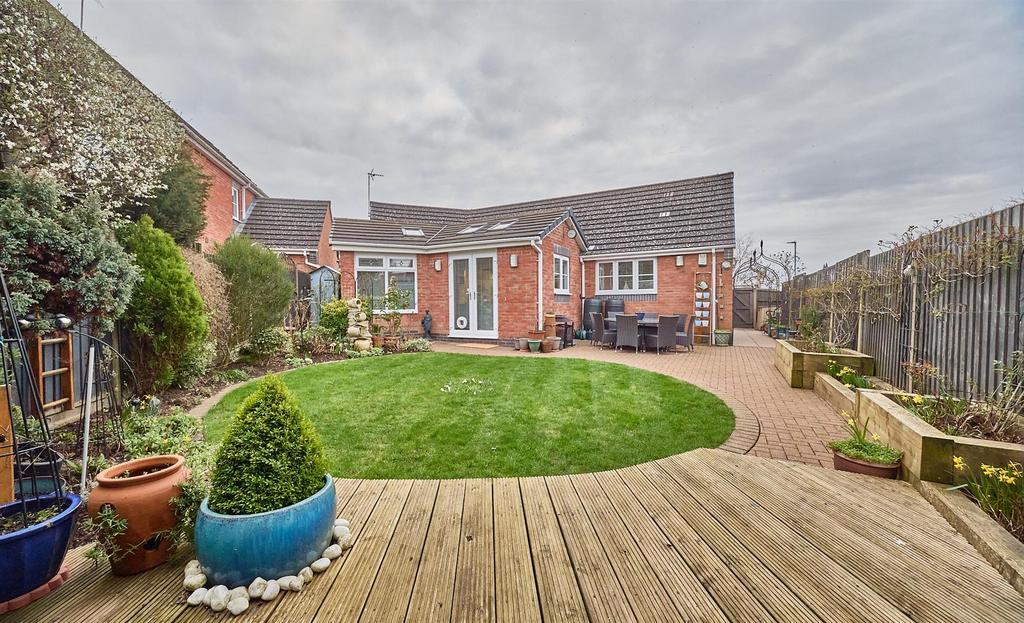 Blake Close Hinckley 3.jpg
