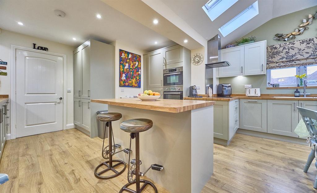 Open Plan Living/Dining/Kitchen