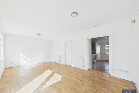 4 bedroom terraced house to rent, Elm Road, Dartford, DA1