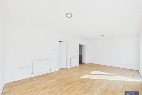 4 bedroom terraced house to rent, Elm Road, Dartford, DA1