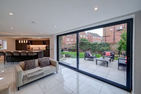undefined, Chaise Meadow, Lymm WA13