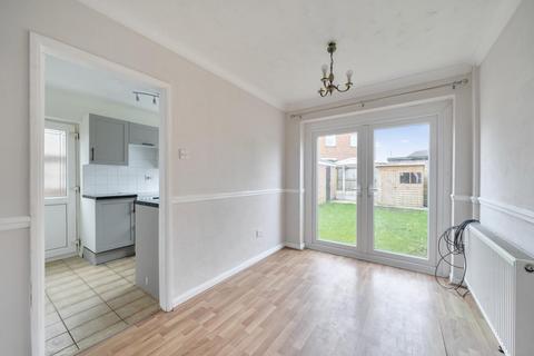 3 bedroom semi-detached house for sale, Sandway Drive, Camblesforth,