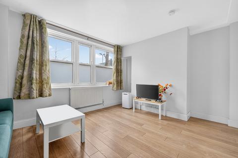 2 bedroom flat to rent, Tyers Estate, Bermondsey Street, London