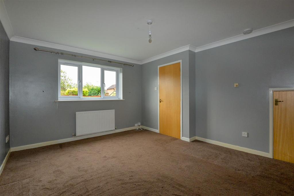 Living Room 2.jpg
