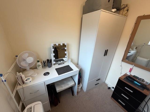 25 godmanston bedroom 3.jpg