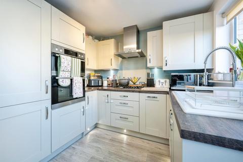 3 bedroom semi-detached house for sale, Rutherford Crescent, Leighton Buzzard