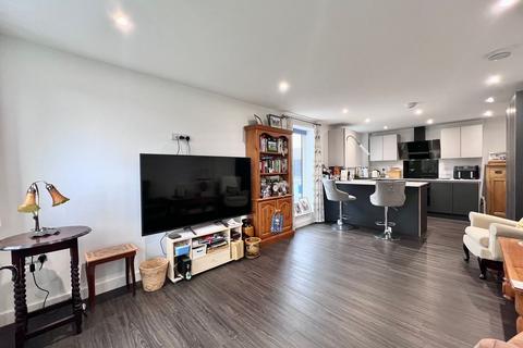 2 bedroom flat for sale, Hinton Road, Hereford,, HR2