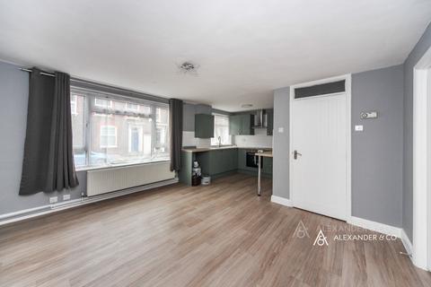 undefined, Victoria Street, Bedfordshire LU6