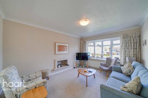 4 bedroom detached house for sale, Saxon Drive, Witham