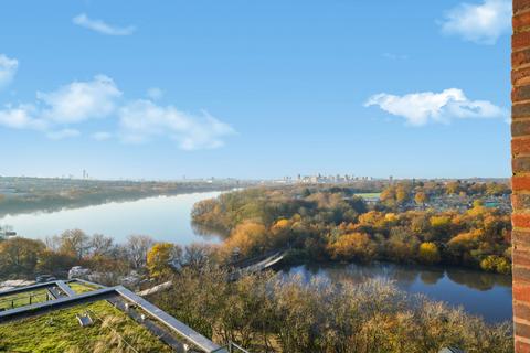 1 bedroom flat for sale - Shearwater Drive, Goshawk Court, NW9