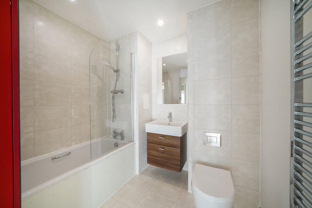 Family bathroom