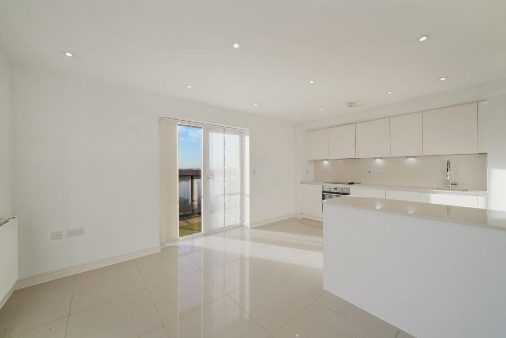 Open plan Lounge/kitchen/dining area