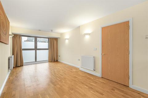 1 bedroom apartment for sale, Throwley Way, Sutton