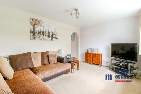 undefined, Sish Close, Stevenage