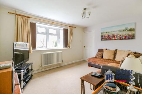 undefined, Sish Close, Stevenage