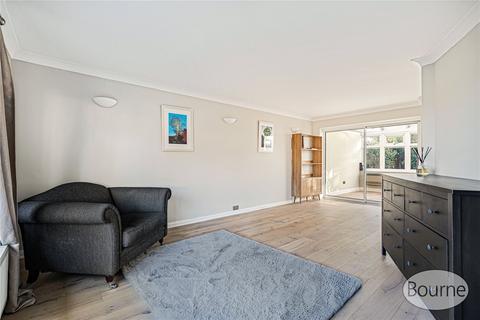 3 bedroom semi-detached house for sale, Queenhythe Road, Jacob's Well, Guildford, Surrey, GU4