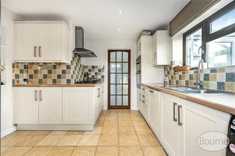 3 bedroom semi-detached house for sale, Queenhythe Road, Jacob's Well, Guildford, Surrey, GU4