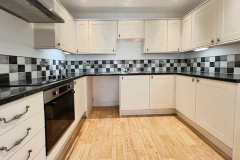2 bedroom flat for sale, Copthorne Road, Shrewsbury