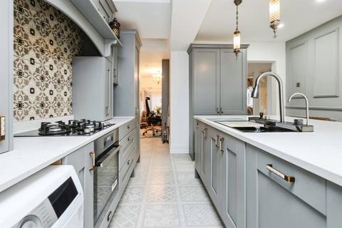 4 bedroom semi-detached house for sale, Blakesley Road, Birmingham