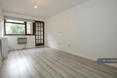 undefined, Weston Way, Newmarket, CB8