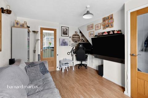 2 bedroom terraced house for sale, Abinger Close, North Holmwood, Dorking