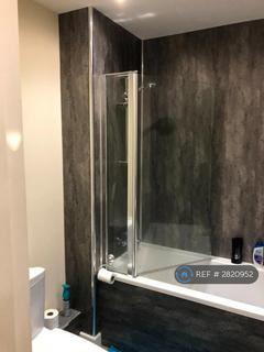 2 bedroom flat to rent, City View, Leeds, LS11