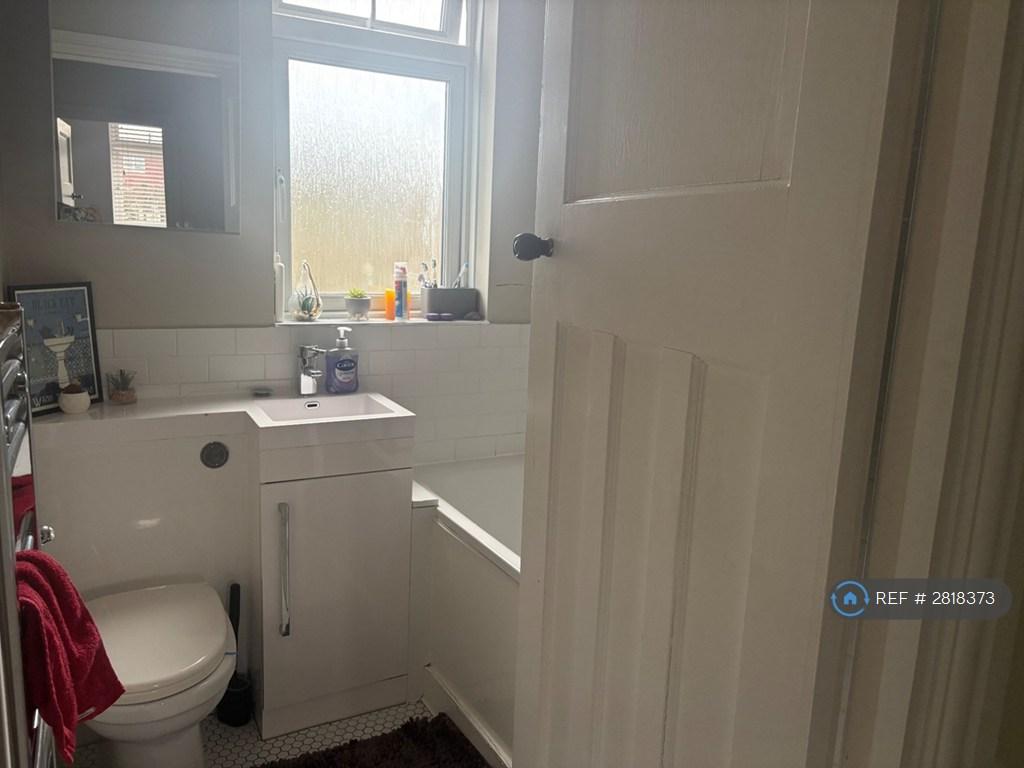 Upstairs Bathroom