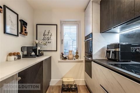 3 bedroom semi-detached house for sale, Turnstone Way, Crosland Moor, Huddersfield, HD4