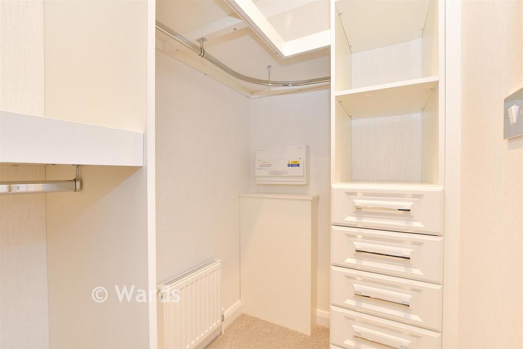 Walk-In Wardrobe
