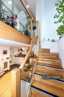 1 bedroom flat to rent, Garratt Lane, London, SW18