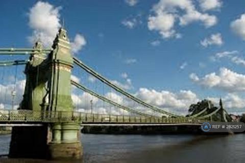 2 bedroom flat to rent, Rutland Grove, London, W6