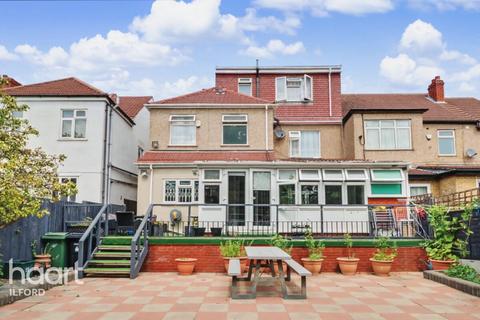 undefined, Vaughan Gardens, Ilford