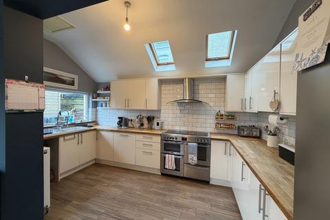 4 bedroom detached house for sale, Tirycoed Road, Glanamman, Ammanford, SA18 2YE