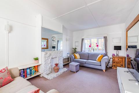 3 bedroom semi-detached house for sale, Caxton Avenue, Surrey KT15
