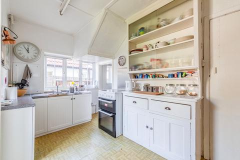 3 bedroom semi-detached house for sale, Caxton Avenue, Surrey KT15