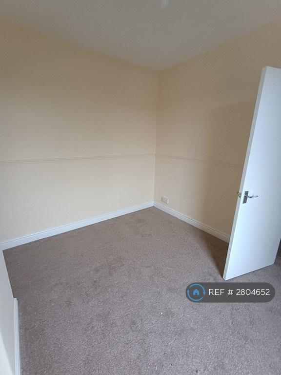 Bedroom 2.1
