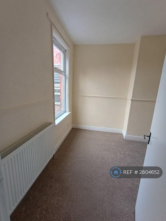 Bedroom 2.2