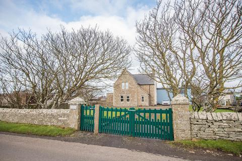 3 bedroom detached house for sale, Dunnet, Thurso, Highland. KW14 8XP