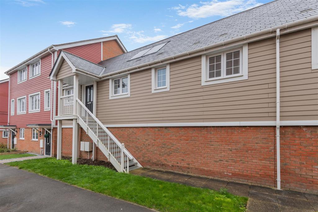 8681036-exterior03.jpg