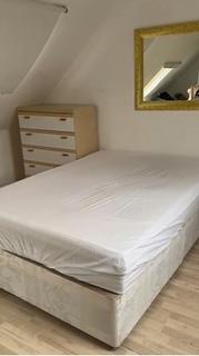 undefined, Eveline Road, Mitcham CR4