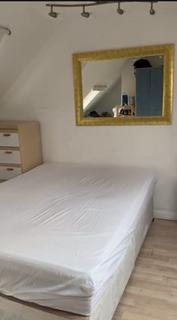 undefined, Eveline Road, Mitcham CR4