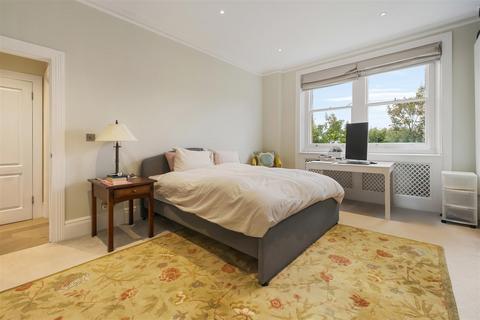 3 bedroom apartment for sale, Elsworthy Road, Primrose Hill, London, NW3