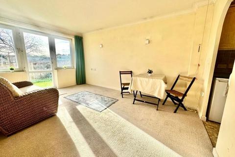 undefined, Brinton Lane, Hythe, Southampton, Hampshire, SO45 6EE