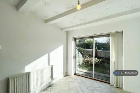 undefined, Park Rise, Leicester, LE3