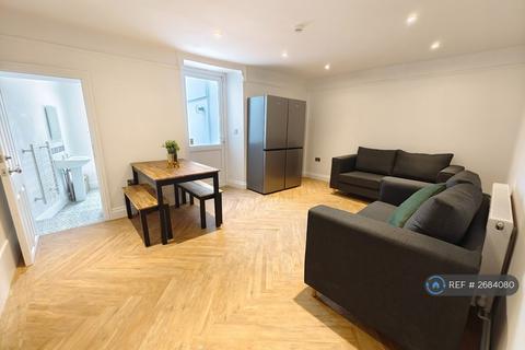 undefined, Lemon Street, Truro, TR1