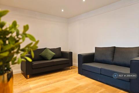 undefined, Lemon Street, Truro, TR1