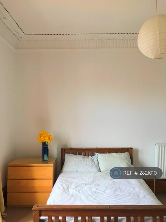 Double Bedroom 1